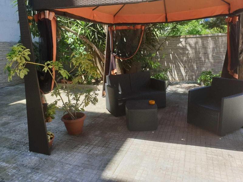 B&B Nuovo Reale - Centro Storico Lecce Luaran gambar