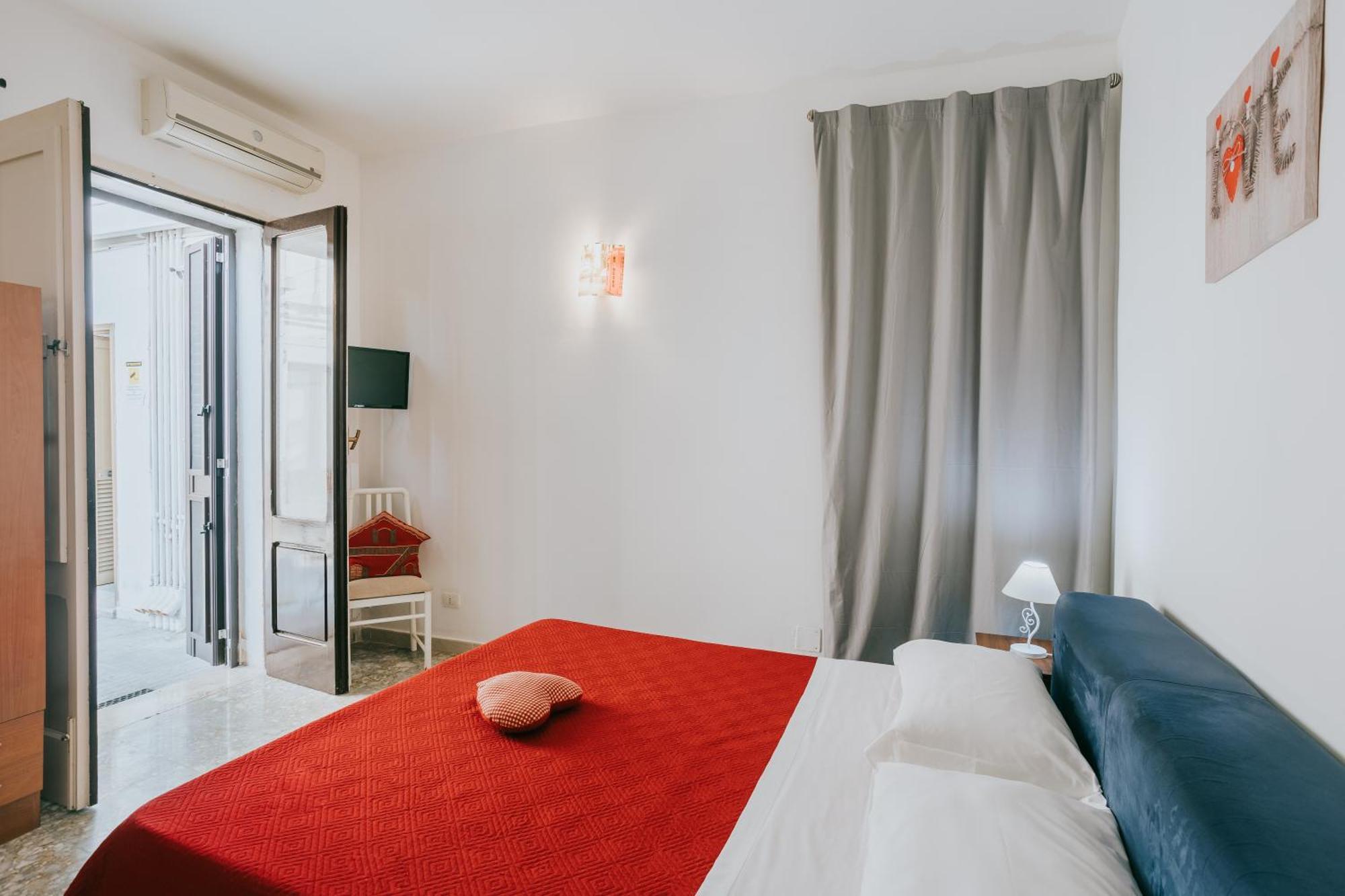 B&B Nuovo Reale - Centro Storico Lecce Luaran gambar